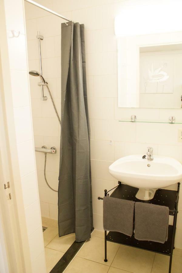 Knusse 5 Persoons Bungalow Hartje Veluwe Otterlo Εξωτερικό φωτογραφία
